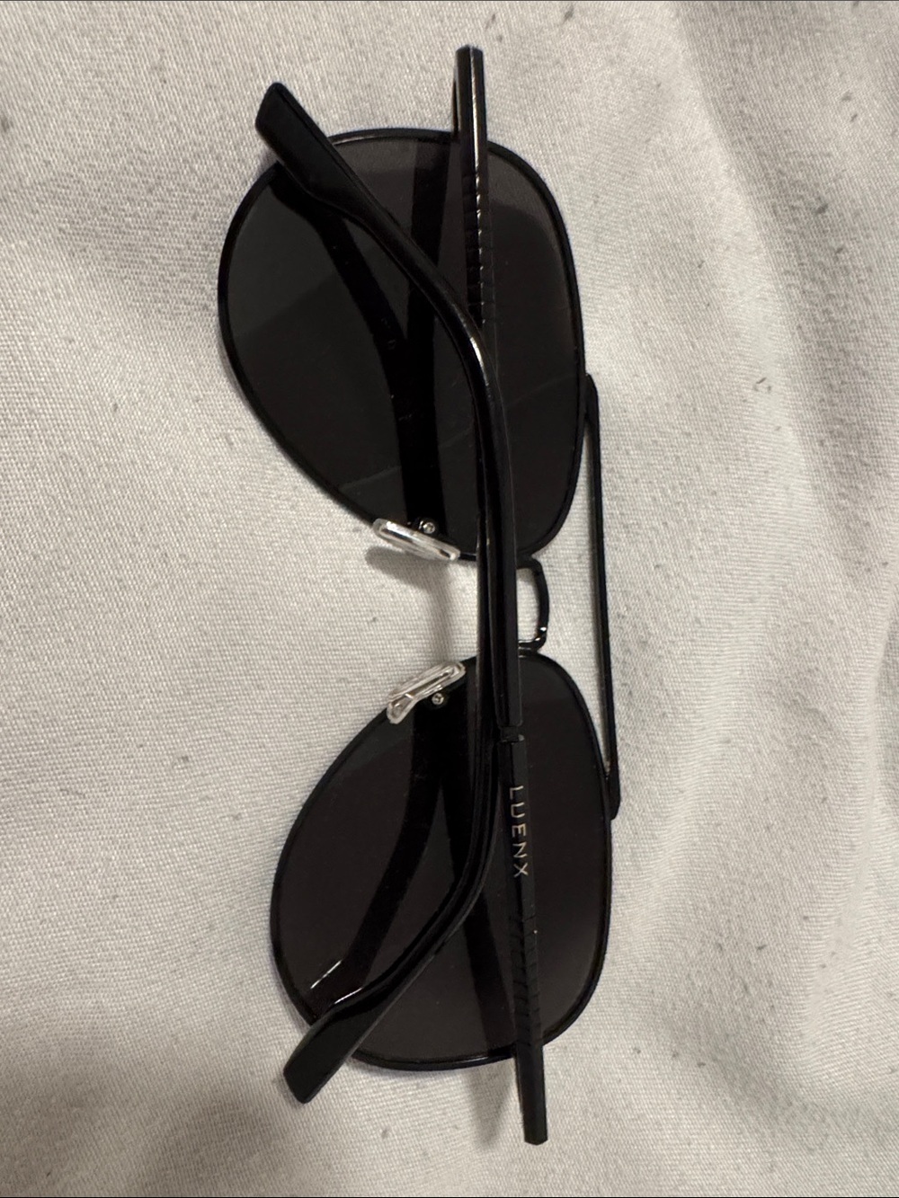 Men's Black Aviator Sunglasses with Dark Lenses - Picture 2 of 2